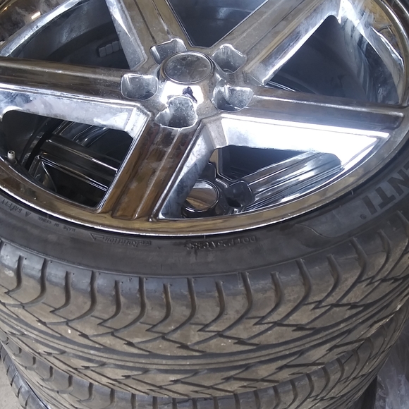 22' Iroc Rims - Picture 3 of 3